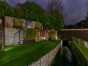 Photo 35- click for photo gallery